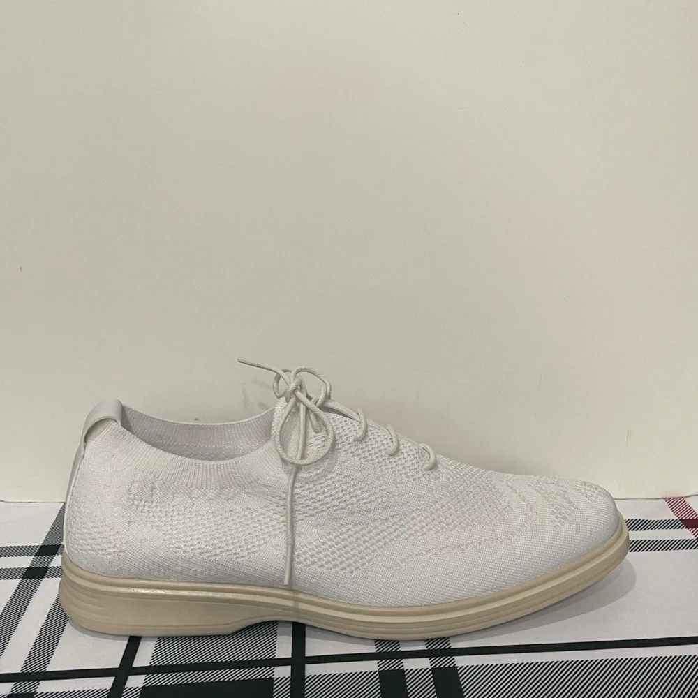 T.R shoes casual sneaker white wing tip - Picture 2 of 5